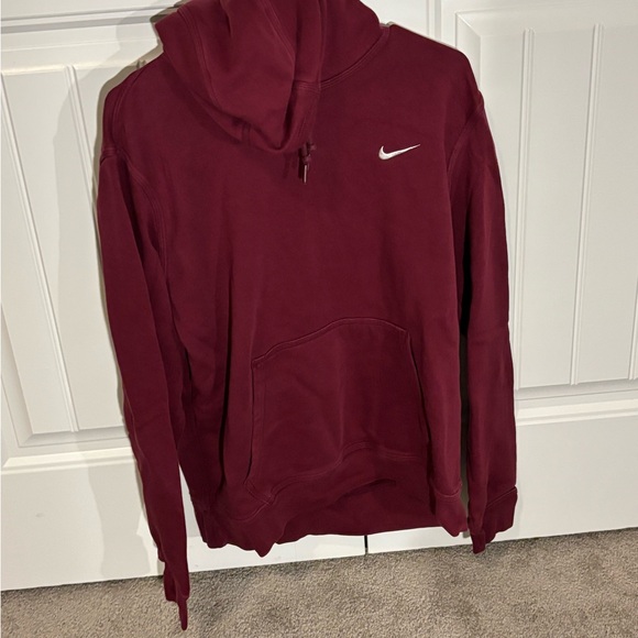 Nike Other - Nike Men's Burgundy Hoodie